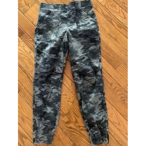 Spanx Women Sz Large Gray Camo Stretch Twill Cargo Jogger Size - Picture 4 of 14